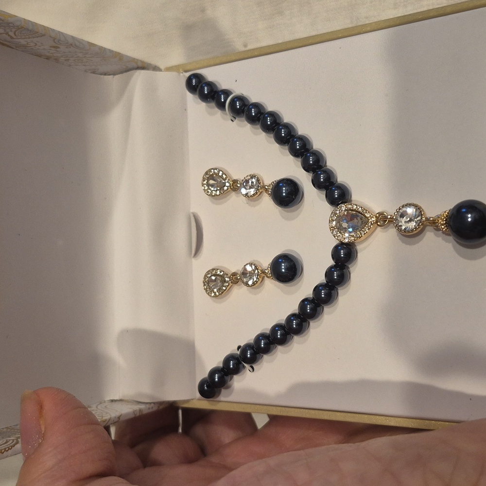 Charter Club Black and Gold Tone Jewelry Set